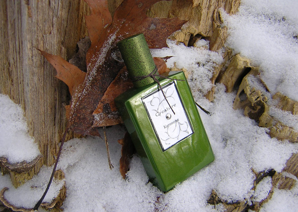 عطر ادکلن کریچر کروسین - Creature Kerosene - بررسی، قیمت و خرید