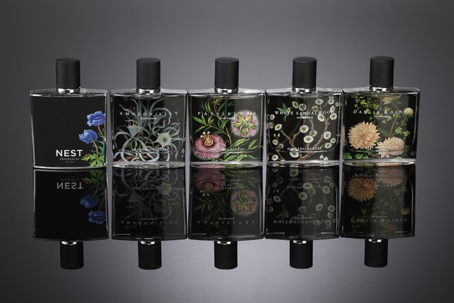 عطر ادکلن وایت سندالوود نِست - White Sandalwood Nest - بررسی، قیمت و خرید