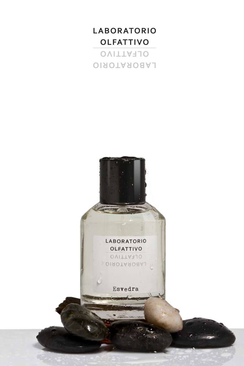 عطر ادکلن اسودرا لابراتوریو الفاتیوو - Esvedra Laboratorio Olfattivo - بررسی، قیمت و خرید