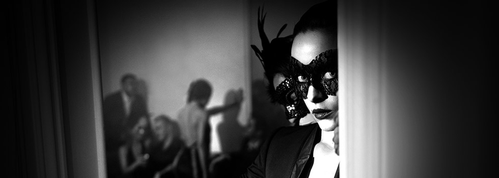 عطر ادکلن ایناووابل مِیکینگ آو کَنز - Inavouable Making of Cannes - بررسی، قیمت و خرید