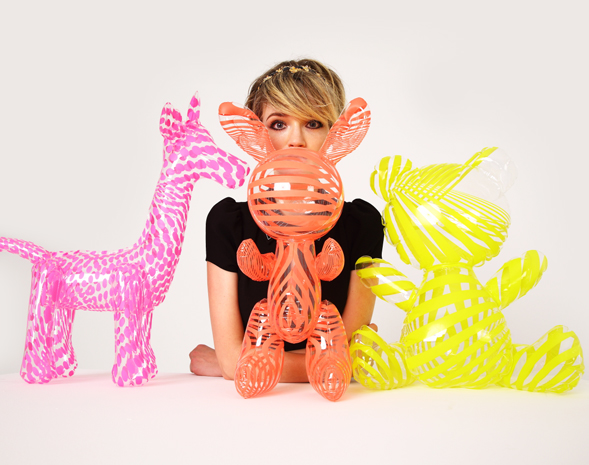 عطر ادکلن بی کارن واکر - B Karen Walker - بررسی، قیمت و خرید