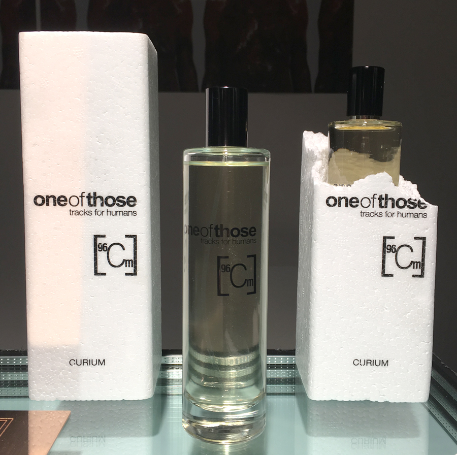 عطر ادکلن کوریوم وان آو دوز - Curium [Cm 96] One of Those - بررسی، قیمت و خرید