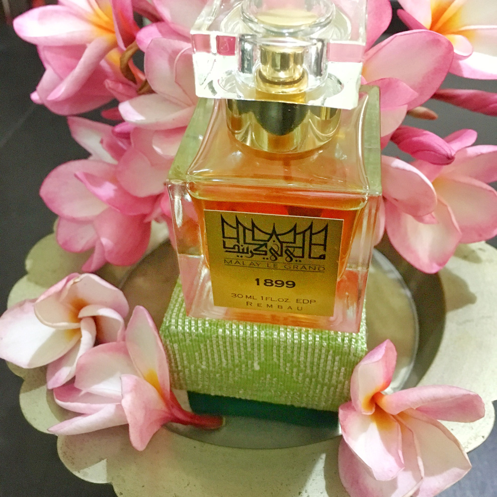 عطر ادکلن هجده نود و نه ملی پرفیومری - 1899 Malay Perfumery - بررسی، قیمت و خرید