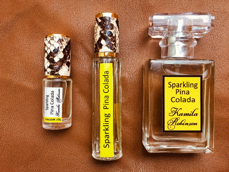 عطر ادکلن جرقه‌زن پینا کلادا کامیلا رابینسون - Sparkling Pina Сolada (Искрящаяся Пина Колада) Kamila Robinson - بررسی، قیمت و خرید