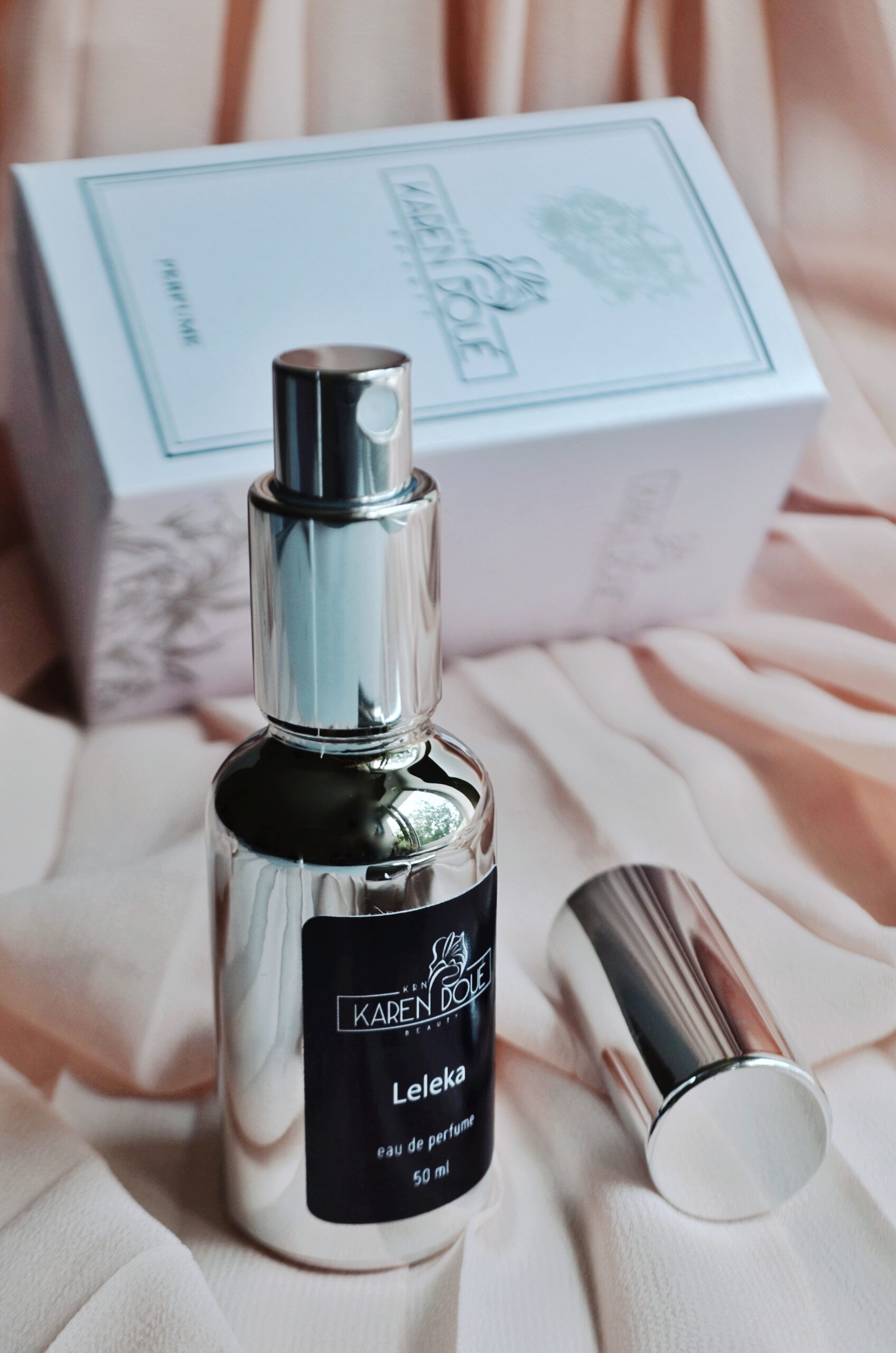 عطر ادکلن لیلکا کارن دوئه - Leleka Karen Doué - بررسی، قیمت و خرید