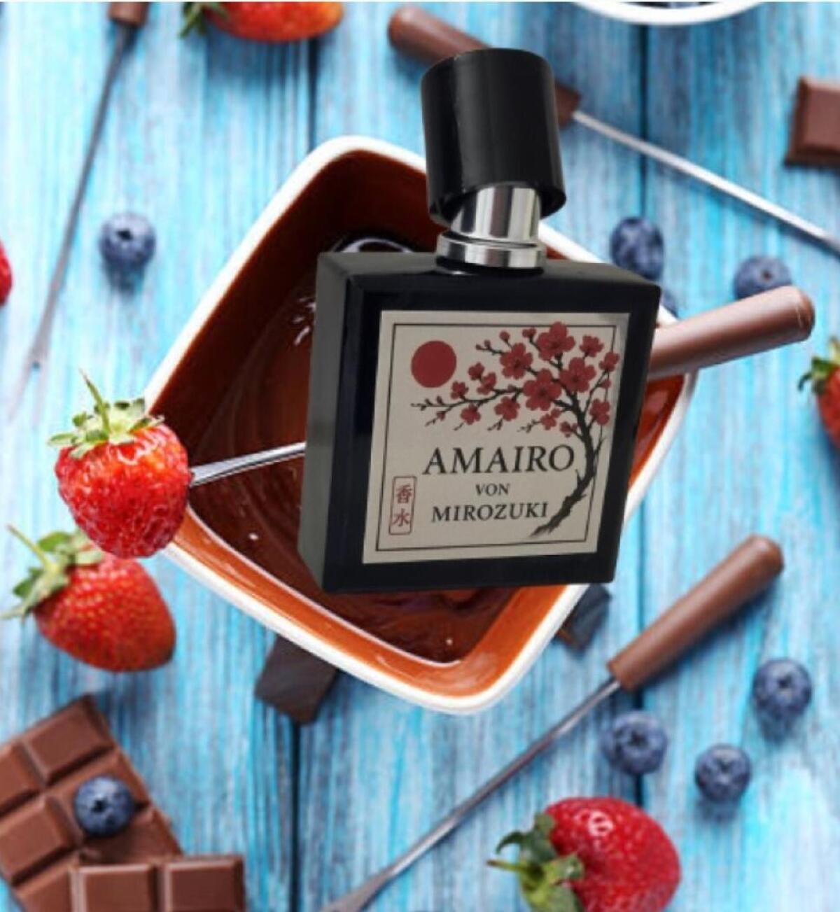 عطر ادکلن اماایرو میروزوکی - Amairo Mirozuki - بررسی، قیمت و خرید