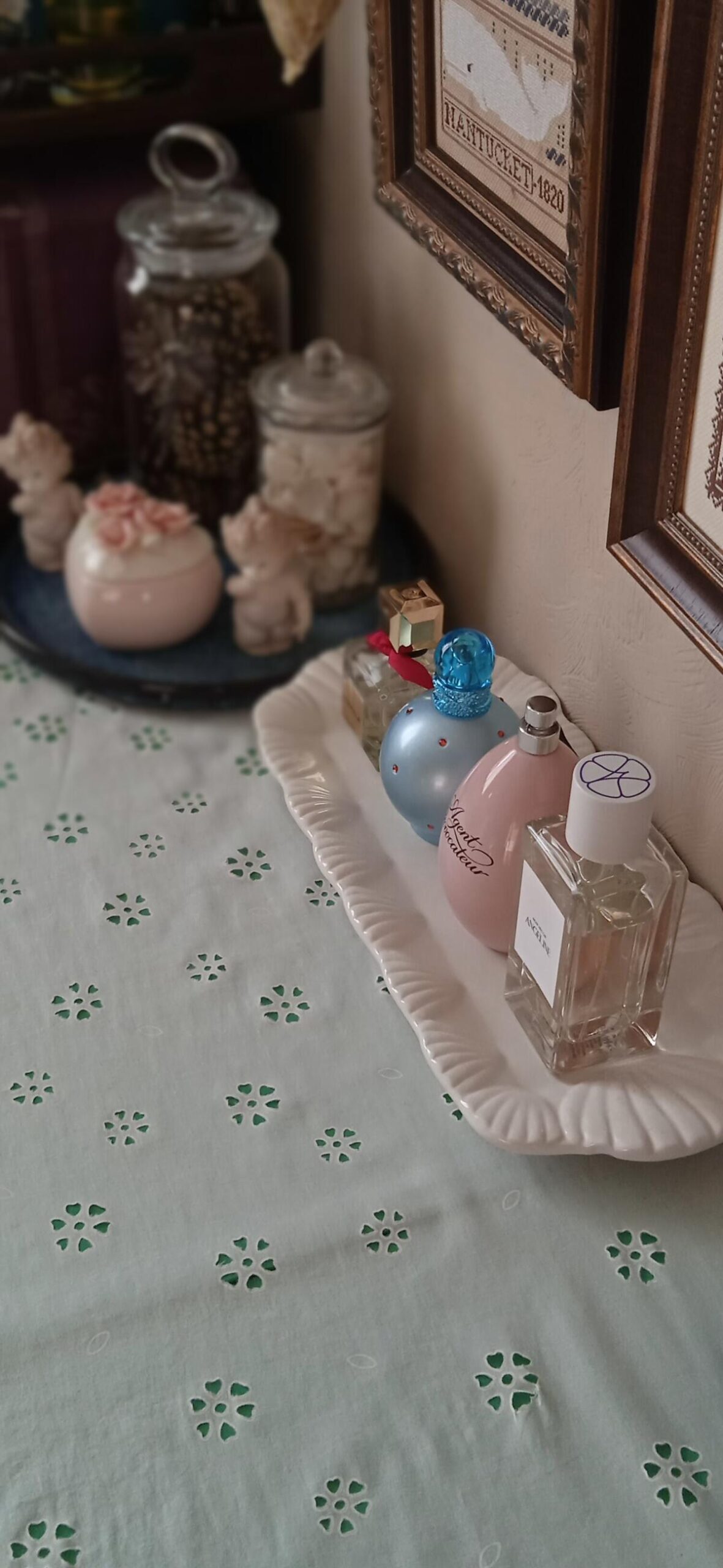 عطر ادکلن نیرمالا مولینارد - Nirmala Molinard - بررسی، قیمت و خرید