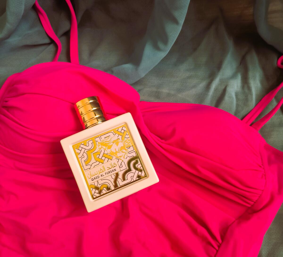 عطر ادکلن قاعد الفرسان آنلیمیتد لتافا - Qaed Al Fursan Unlimited Lattafa Perfumes - بررسی، قیمت و خرید