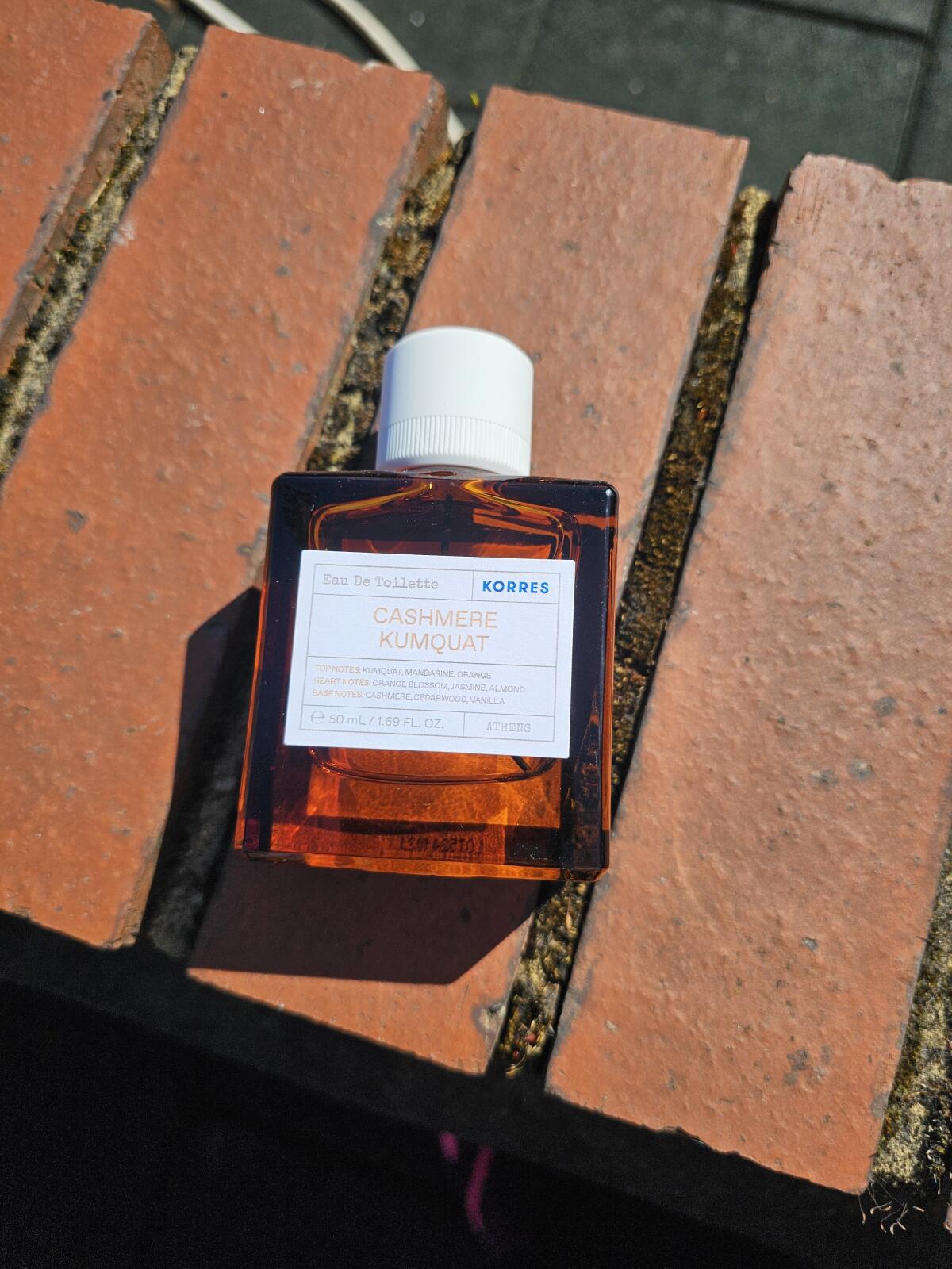 عطر ادکلن کشمیر کومکوات کورِس - Cashmere Kumquat Korres - بررسی، قیمت و خرید