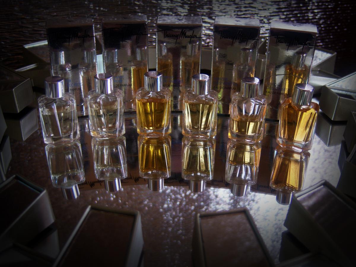عطر ادکلن میرور میرور کالکشن - میرور دس سیکرتس موگلر - Mirror Mirror Collection - Miroir des Secrets Mugler - بررسی، قیمت و خرید