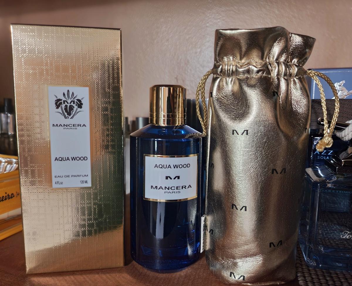 عطر ادکلن آکوا وود منسرا - Aqua Wood Mancera - بررسی، قیمت و خرید