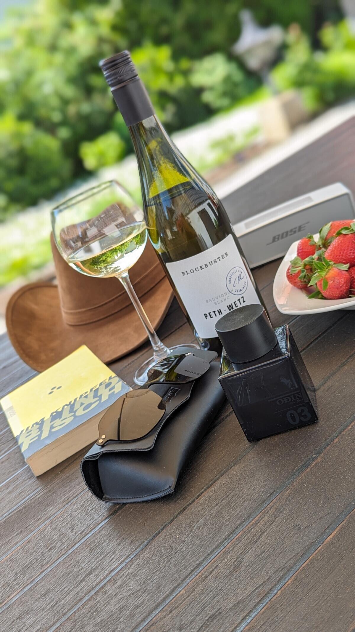 عطر ادکلن اوه تری سنچری اودین - 03 Century Odin - بررسی، قیمت و خرید