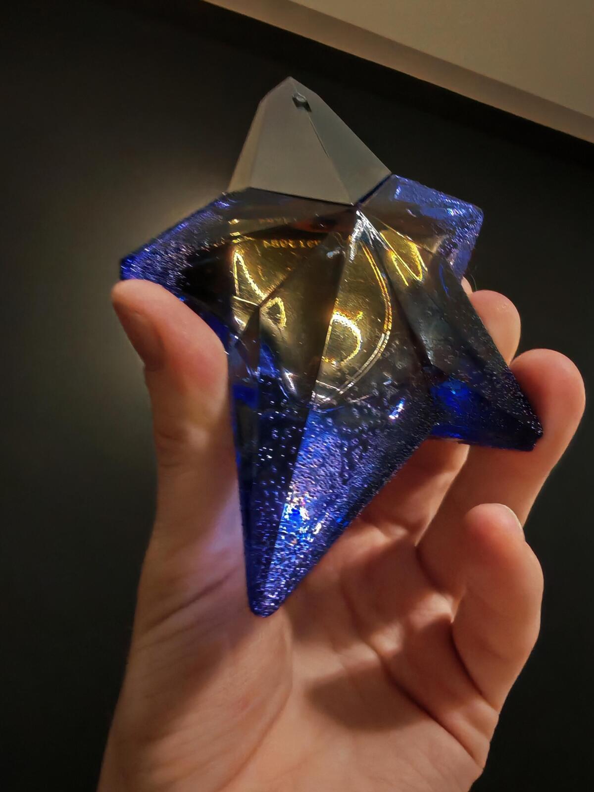 عطر ادکلن انجل او سوخغه ماگلر - Angel Eau Sucree 2015 Mugler - بررسی، قیمت و خرید