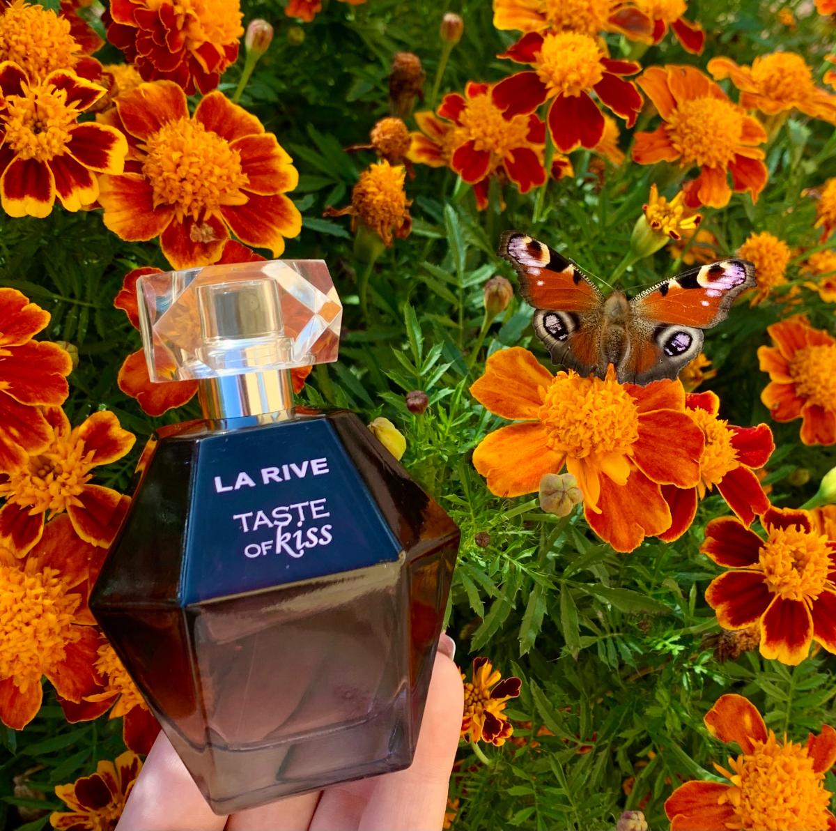 عطر ادکلن تیست آو کیس لاریو - Taste of Kiss La Rive - بررسی، قیمت و خرید