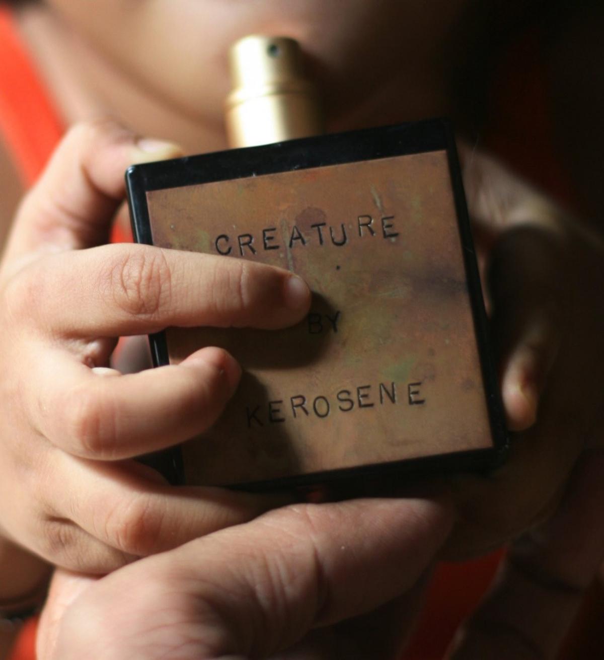 عطر ادکلن کریچر کروسین - Creature Kerosene - بررسی، قیمت و خرید