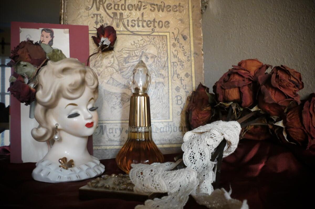 عطر ادکلن پریمیتیو مکس فکتور - Primitif Max Factor - بررسی، قیمت و خرید