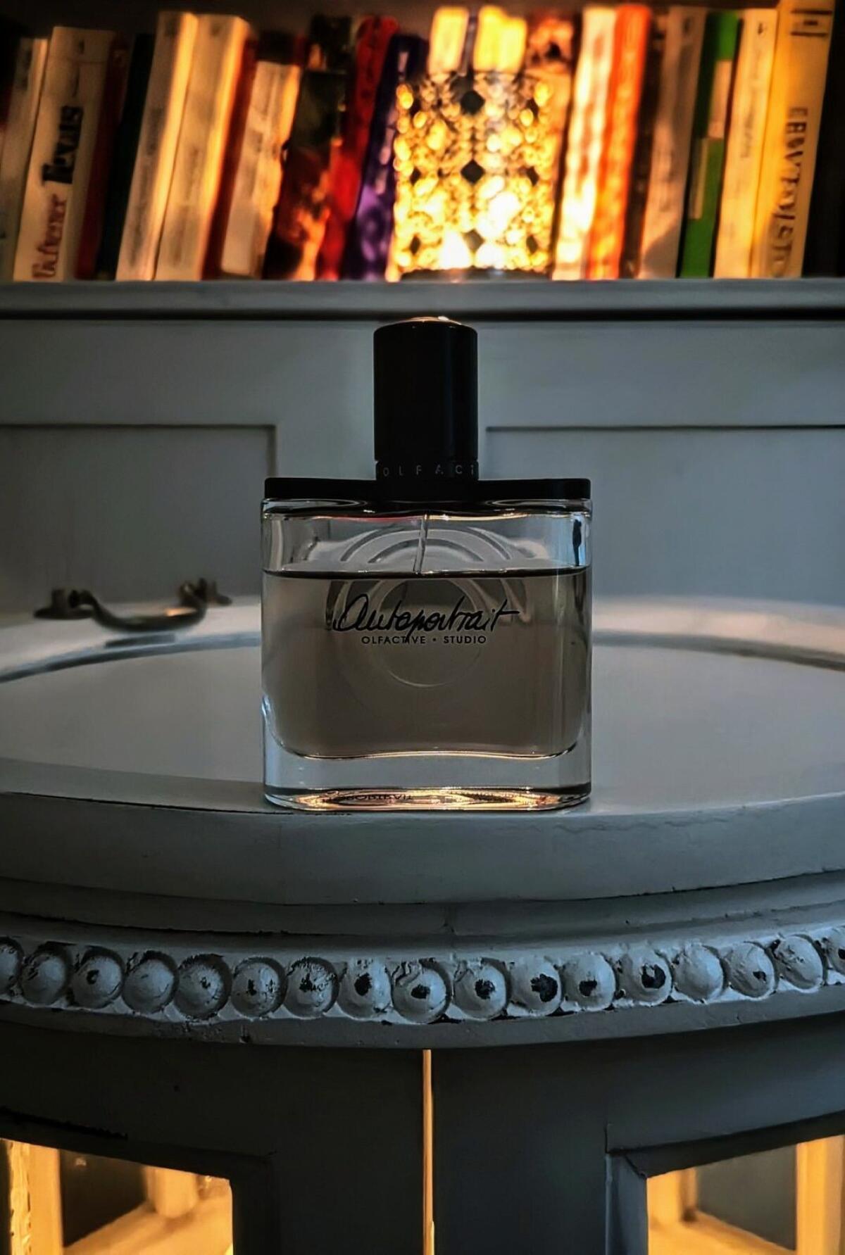 عطر ادکلن اتوپورتره اولفکتیو استودیو - Autoportrait Olfactive Studio - بررسی، قیمت و خرید