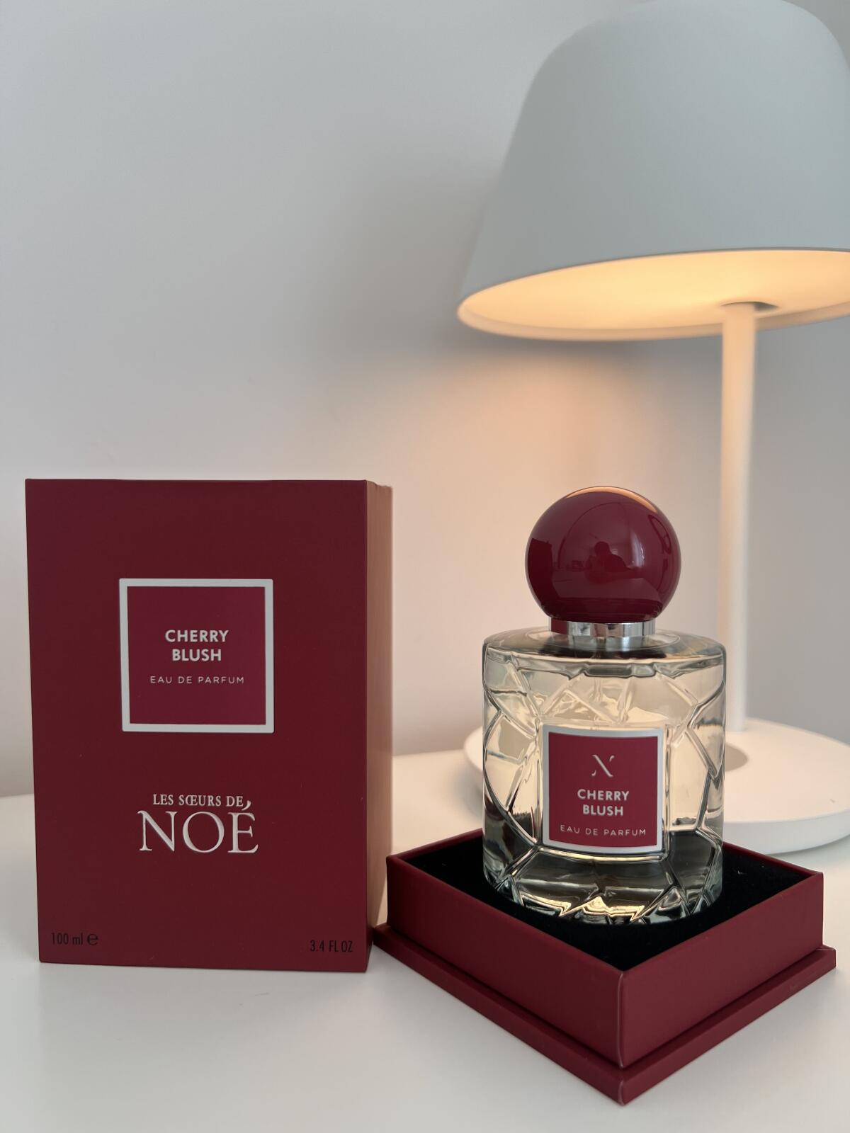 عطر ادکلن چری بلاش لز سور دو نوئه - Cherry Blush Les Soeurs de Noe - بررسی، قیمت و خرید