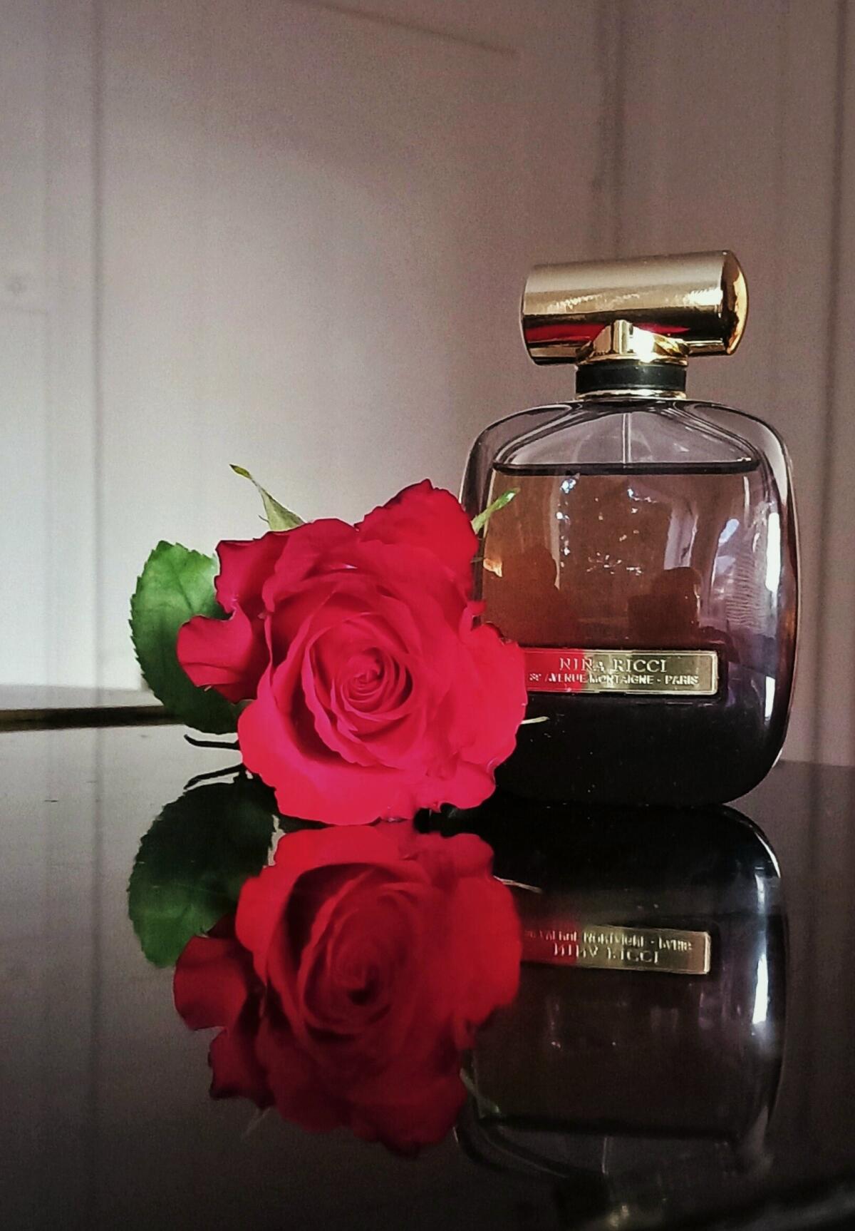 عطر ادکلن لِکس‌تاس نینا ریچی - L’Extase Nina Ricci - بررسی، قیمت و خرید