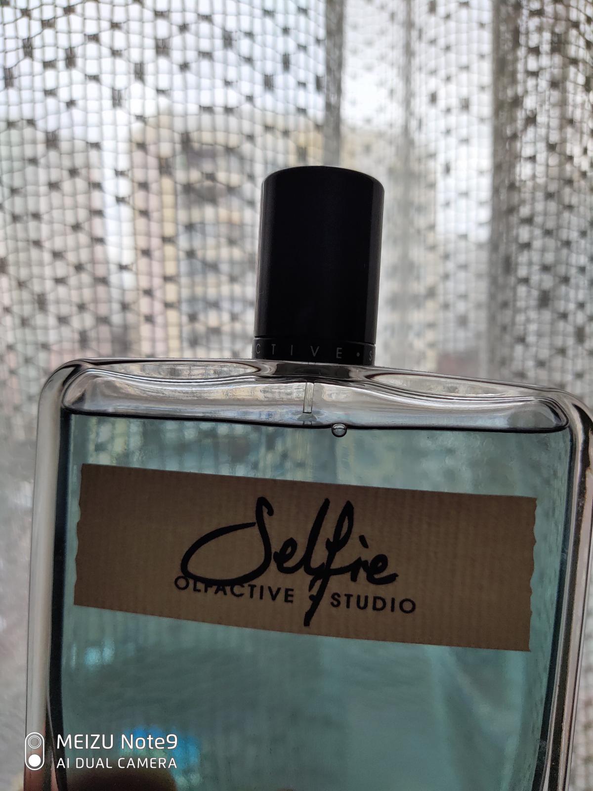 عطر ادکلن سلفی اُلفکتیو استودیو - Selfie Olfactive Studio - بررسی، قیمت و خرید