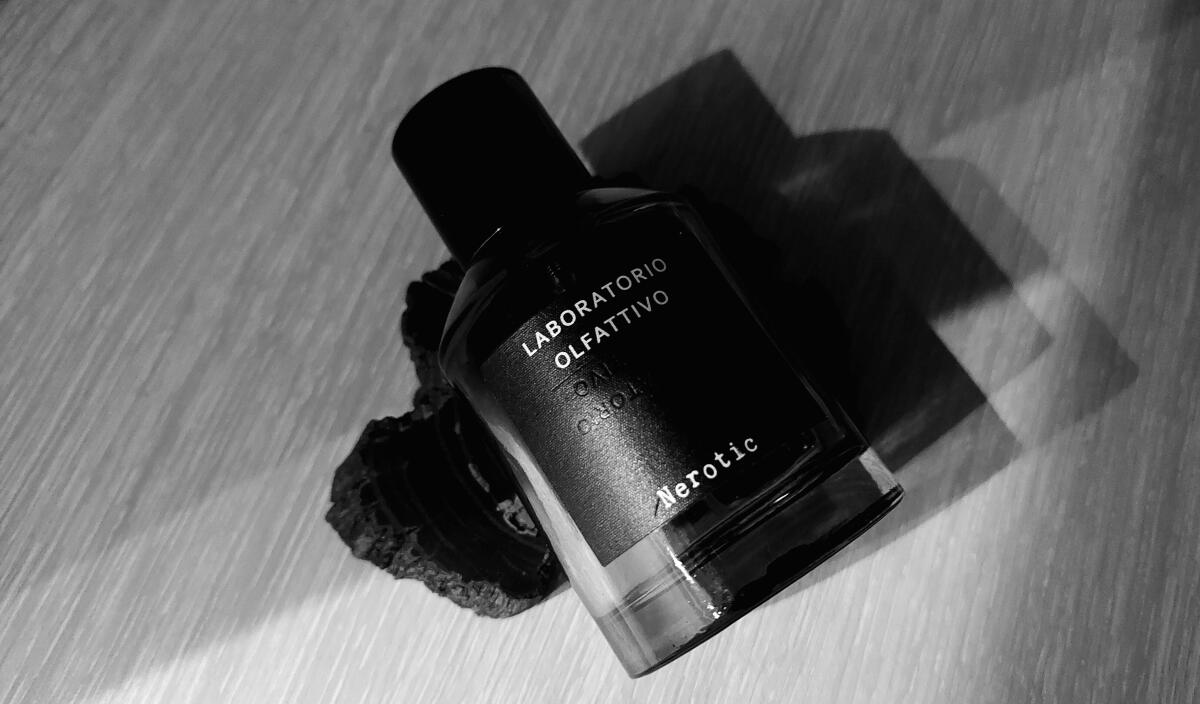 عطر ادکلن نِروتیک لابراتوریو اولفَکتیوو - Nerotic Laboratorio Olfattivo - بررسی، قیمت و خرید
