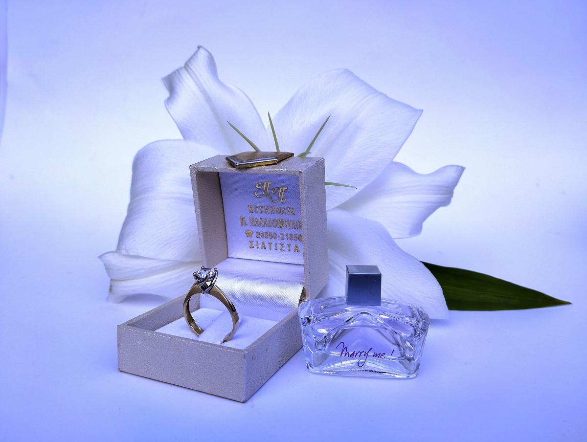 عطر ادکلن مری می لنوین - Marry Me Lanvin - بررسی، قیمت و خرید
