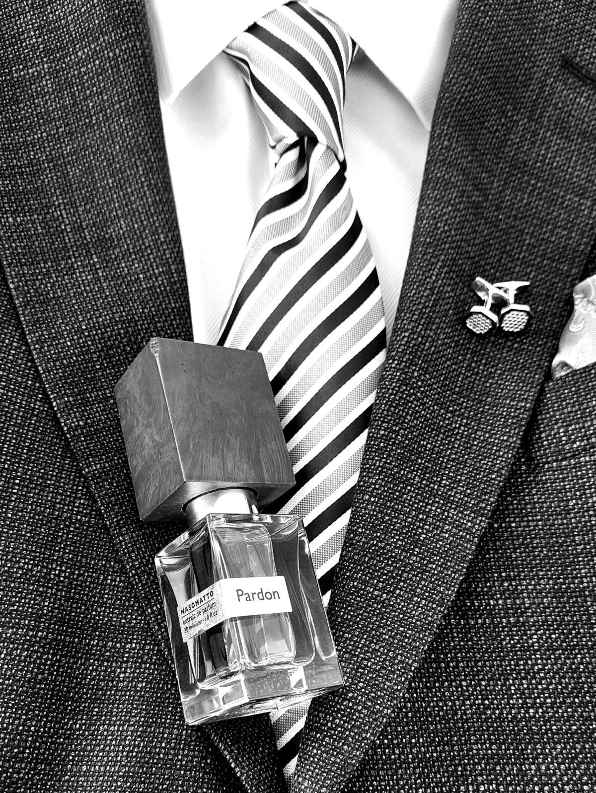 عطر ادکلن پاردون ناسوماتو - Pardon Nasomatto - بررسی، قیمت و خرید