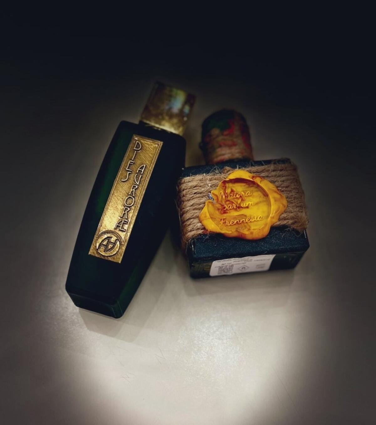 عطر ادکلن فرانسا پاسترا مایورا پرفیوم - Phraenesya Pastiera Maiora Parfum - بررسی، قیمت و خرید