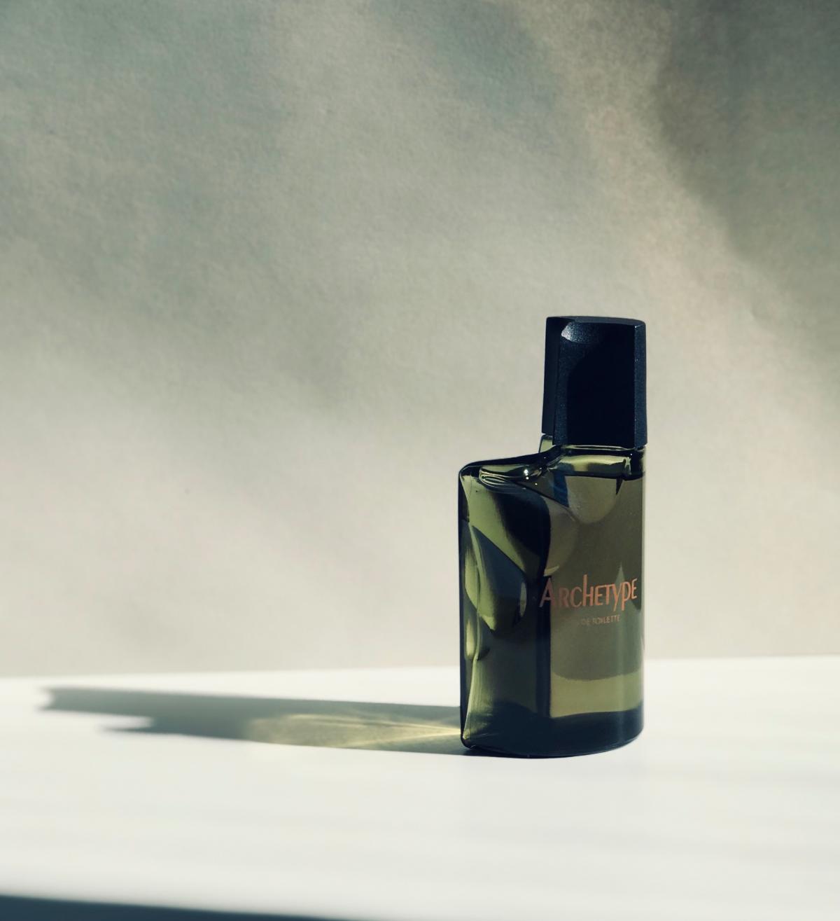 عطر ادکلن آرکی‌تایپ پره‌را - Archetype Parera - بررسی، قیمت و خرید