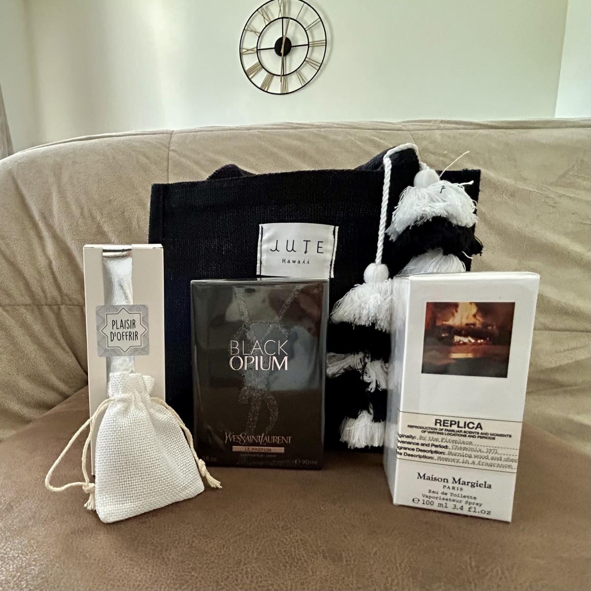 عطر ادکلن آن ژور اَ سن ژان دو لوز پرفیومز ات سانتور دو پی باسک - Un Jour a St-Jean-de Luz Parfums et Senteurs du Pays Basque - بررسی، قیمت و خرید