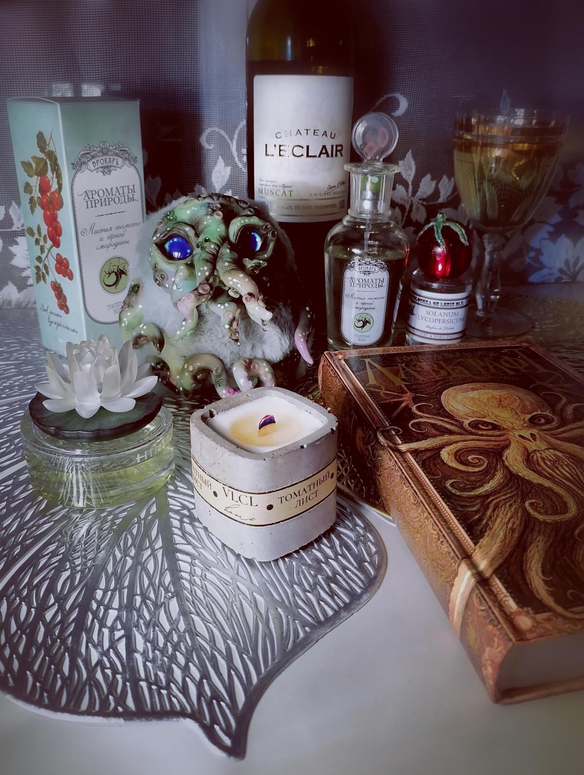 عطر ادکلن هینلی پور فم لورلیان - Hinlay pour Femme Lorelyane - بررسی، قیمت و خرید