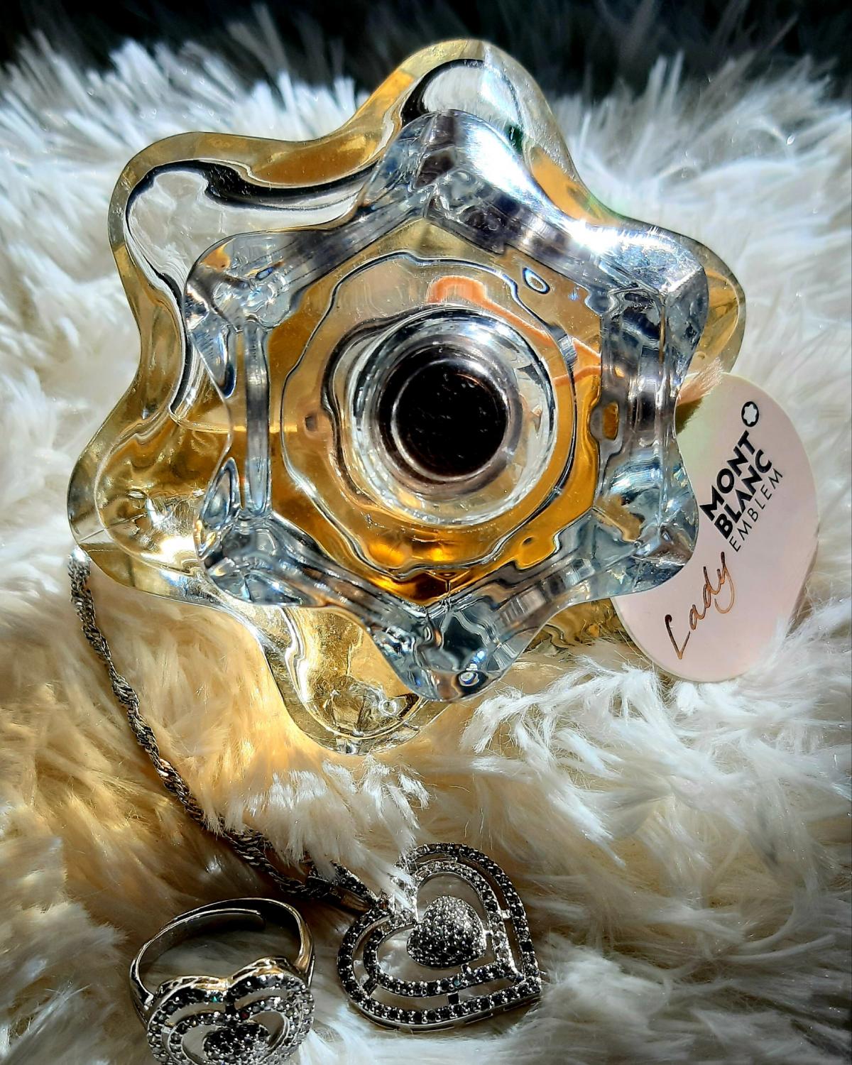 عطر ادکلن لیدی امبلم مون‌بلانک - Lady Emblem Montblanc - بررسی، قیمت و خرید