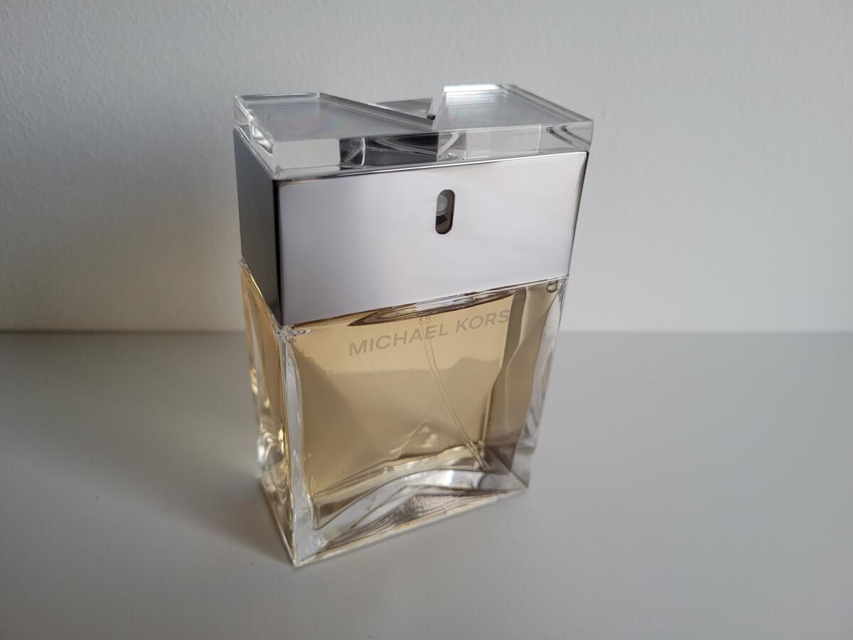 عطر ادکلن مایکل مایکل کورس - Michael Michael Kors - بررسی، قیمت و خرید