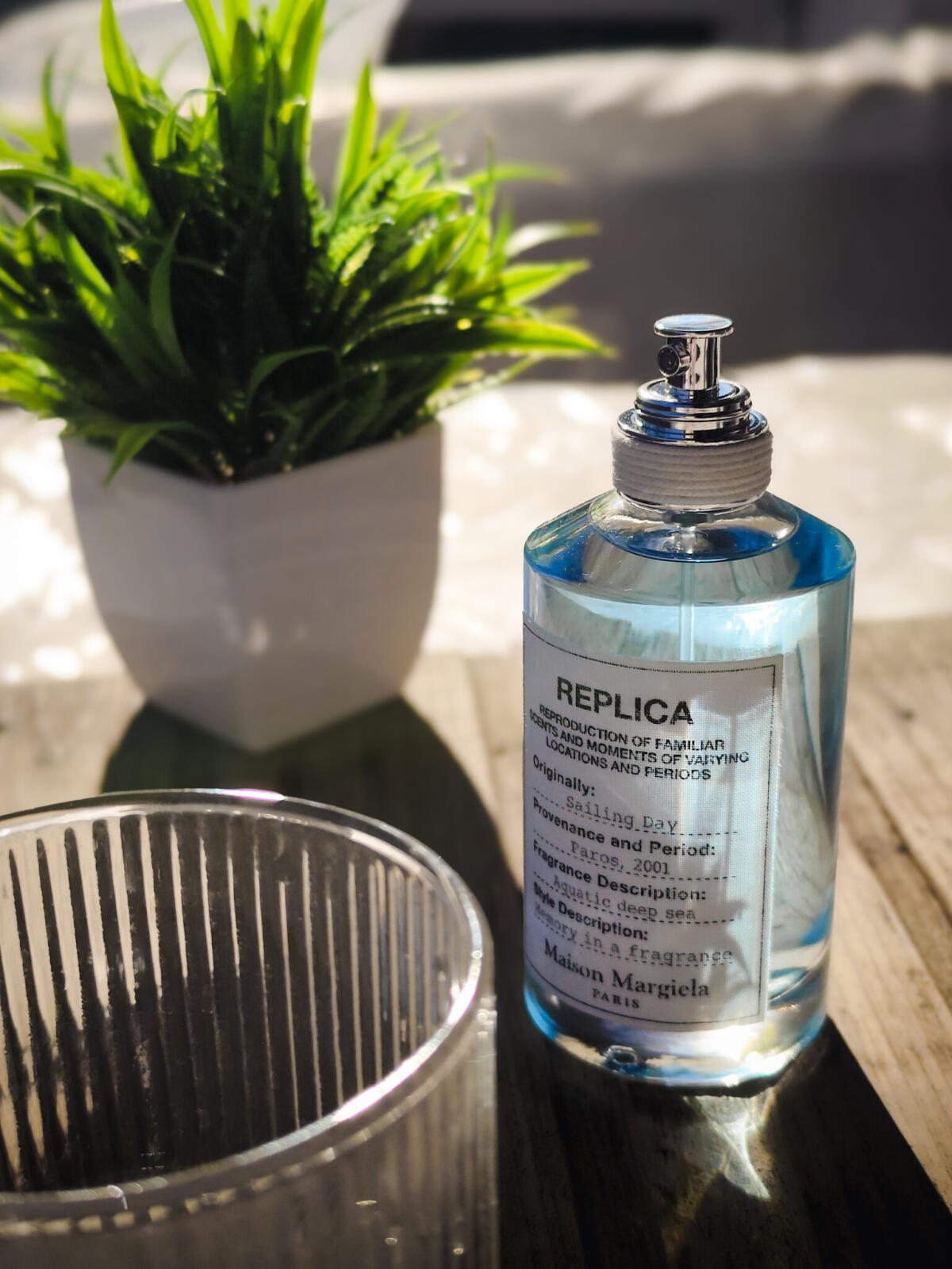 عطر ادکلن سیلینگ دی مِیزِن مارتین مارجِلا - Sailing Day Maison Martin Margiela - بررسی، قیمت و خرید