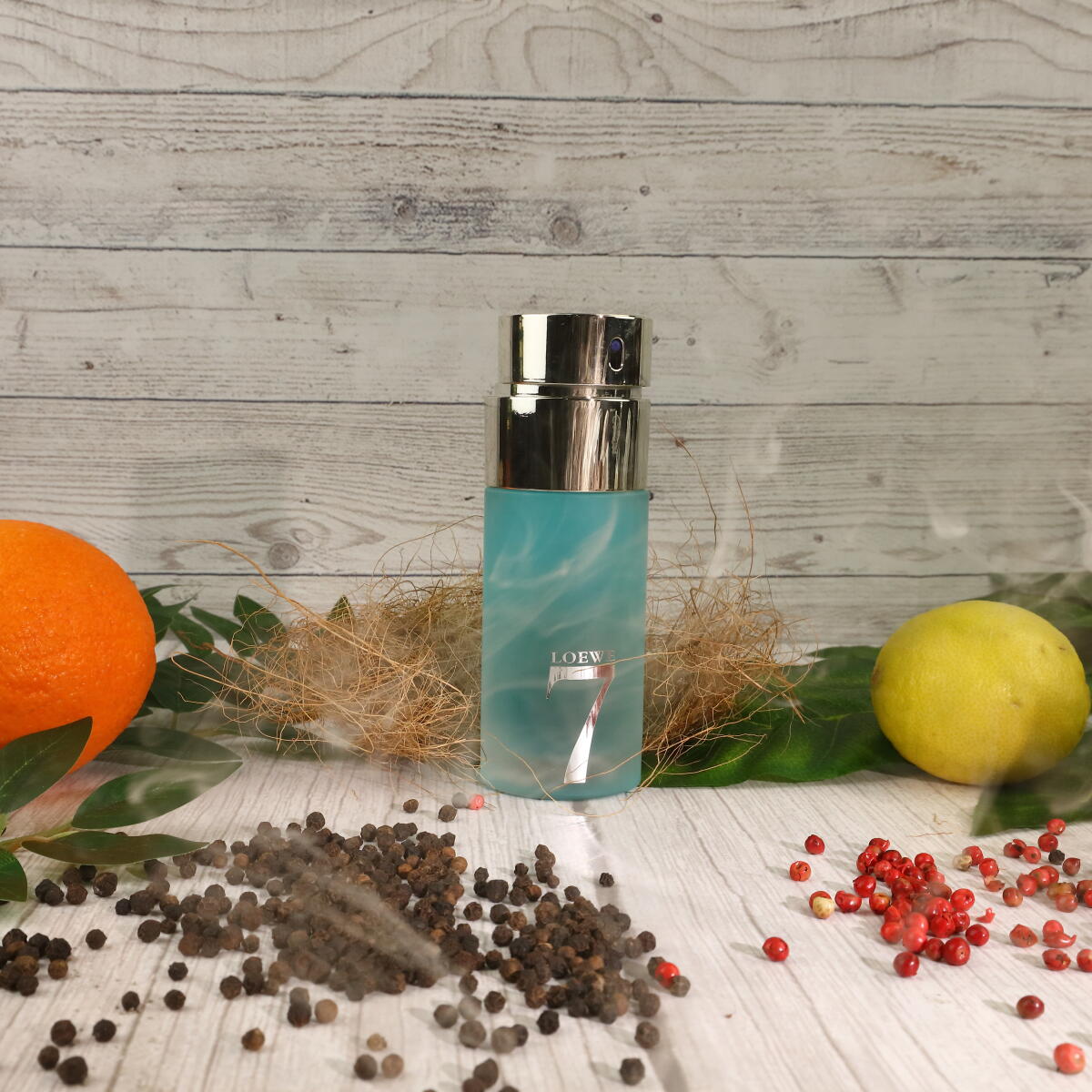عطر ادکلن لوه ۷ نچرال لوئوه - Loewe 7 Natural Loewe - بررسی، قیمت و خرید