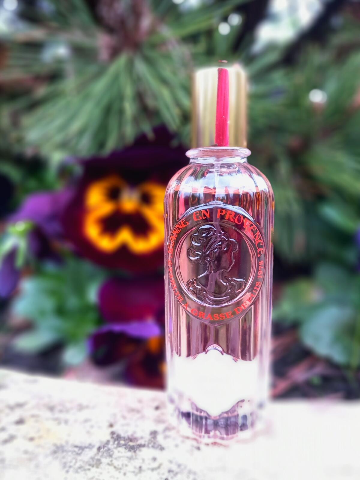 عطر ادکلن گرناد پتیلانت ژان اَن پرووانس - Grenade Petillante Jeanne en Provence - بررسی، قیمت و خرید