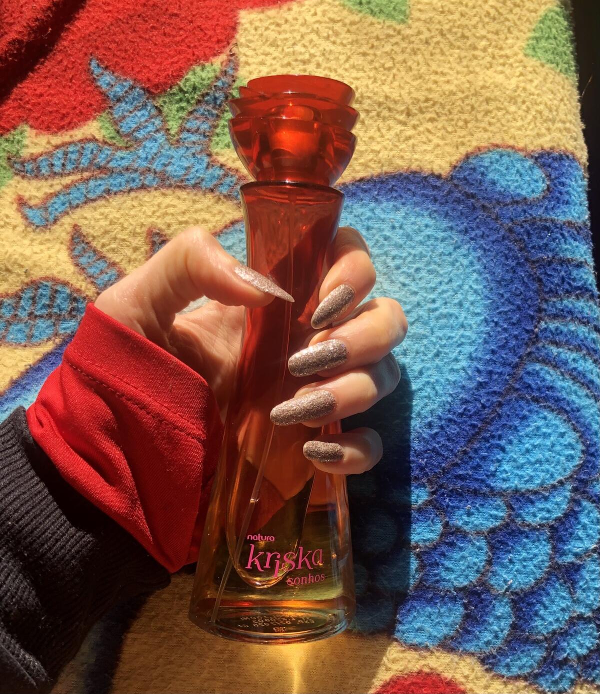 عطر ادکلن کریسکا سونوس ناتورا - Kriska Sonhos Natura - بررسی، قیمت و خرید