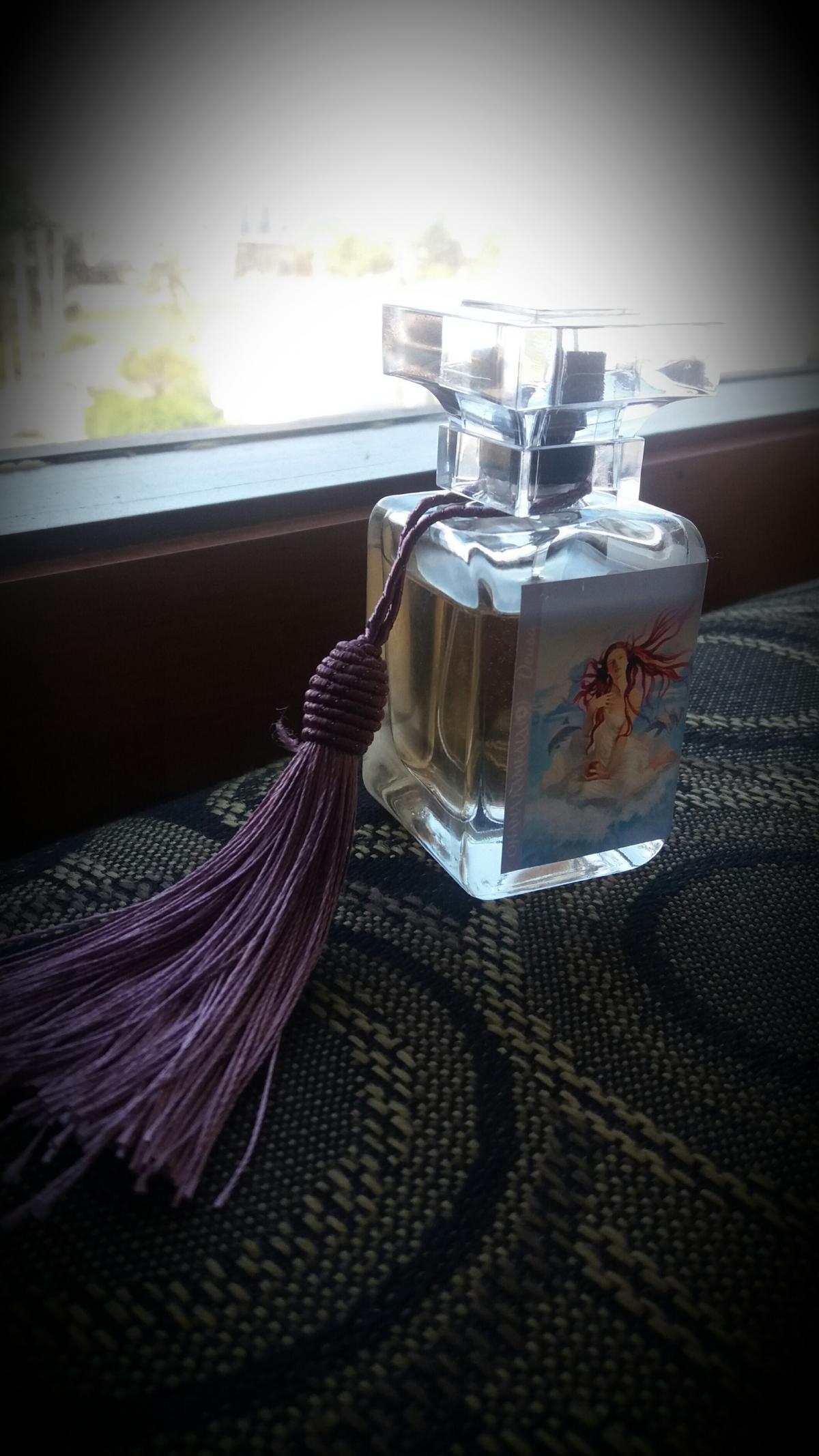 عطر ادکلن دیوسا اوهانا کامالا - Deusa Ohana Kameala - بررسی، قیمت و خرید