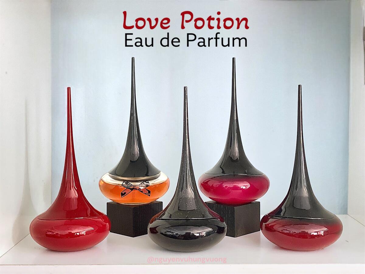 عطر ادکلن لاو پوشن اوریفلیم - Love Potion Oriflame - بررسی، قیمت و خرید