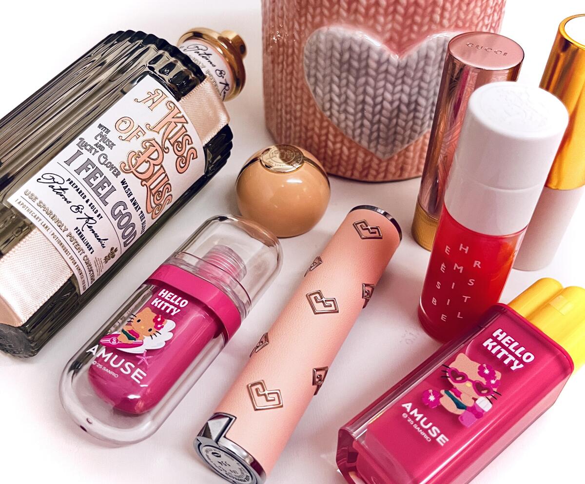 عطر ادکلن ا کیـس آو بلیـس پن‌هالیگانز - A Kiss Of Bliss Penhaligon's - بررسی، قیمت و خرید