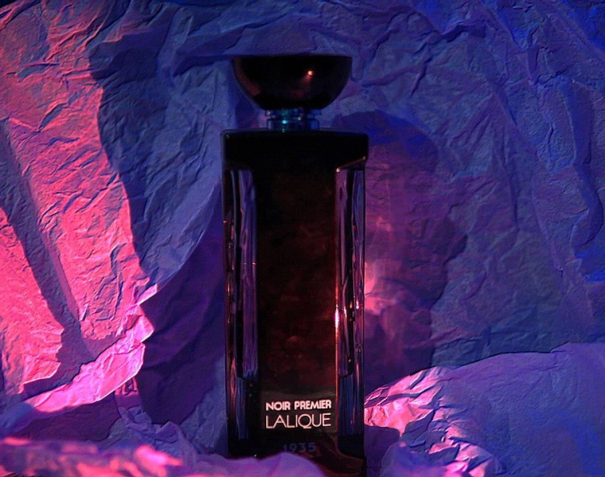 عطر ادکلن رُز رویال لالیک - Rose Royale Lalique - بررسی، قیمت و خرید