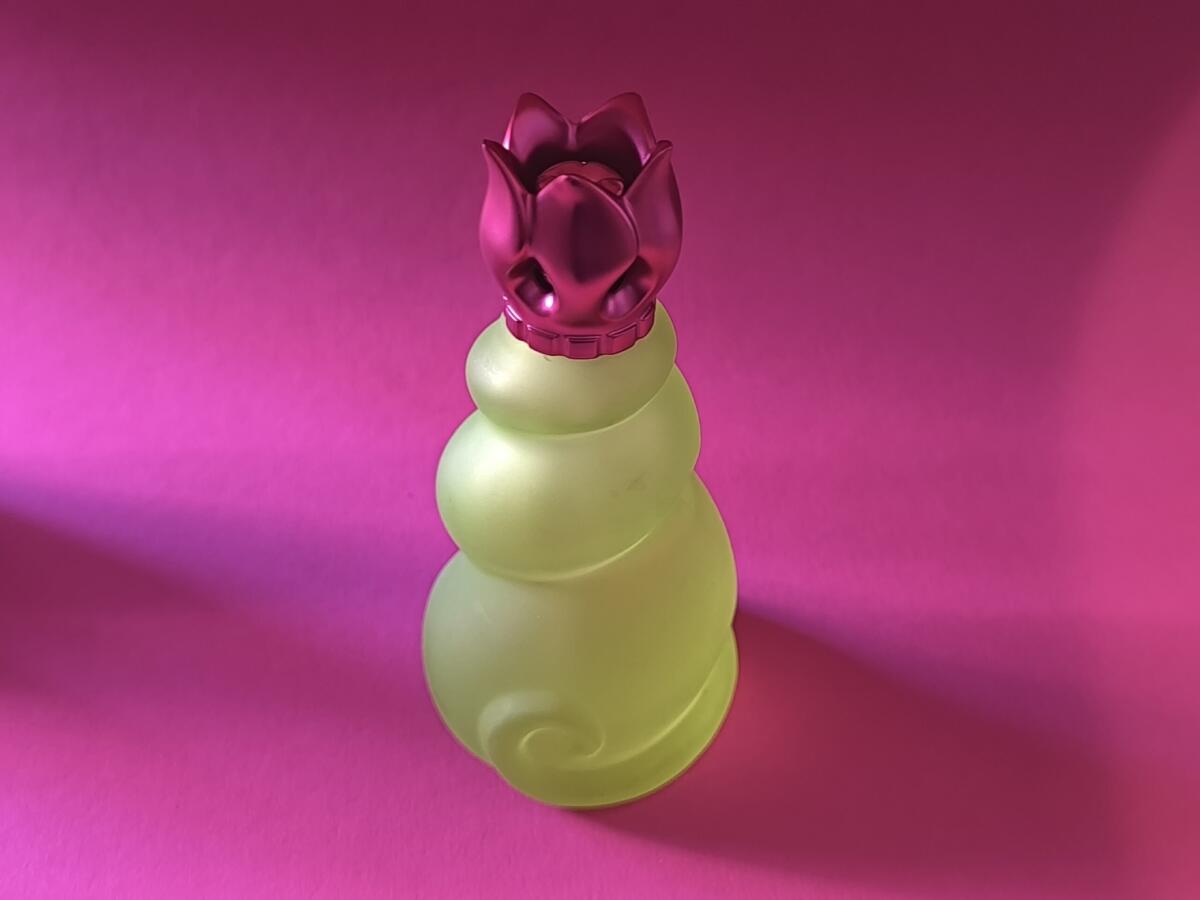 عطر ادکلن له بل د ریکی نینا ریچی - Les Belles de Ricci Nina Ricci - بررسی، قیمت و خرید