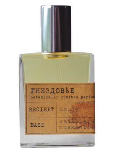 عطر ادکلن نو سی و نه ساگارو گنزدوویه پارفومری - No.39 S’Agaro Gnezdovje Parfumerie - بررسی، قیمت و خرید