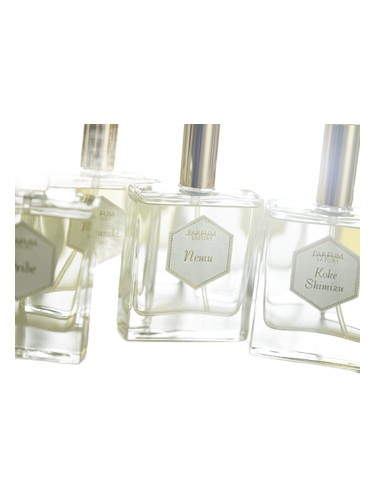 عطر ادکلن نمو پرفیوم ساتوری - Nemu (Silk Flower) Parfum Satori - بررسی، قیمت و خرید