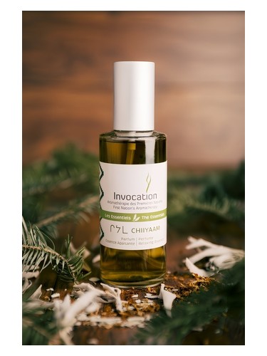 عطر ادکلن چیم اینوکیشن - Chiiyaam Invocation - بررسی، قیمت و خرید