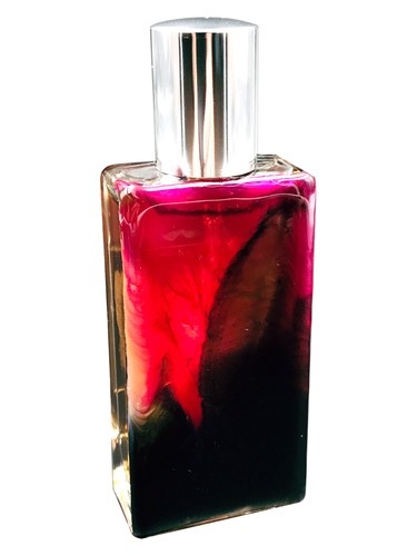 عطر ادکلن رِبِل اَنجِل نیمِر پَرفیومز - Rebel Angel Nimere Parfums - بررسی، قیمت و خرید