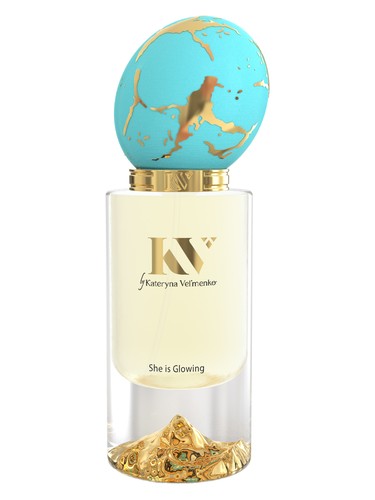 عطر ادکلن شی ایز گلاوینگ کی‌وی - She is Glowing KV by Kateryna Vel'menko - بررسی، قیمت و خرید