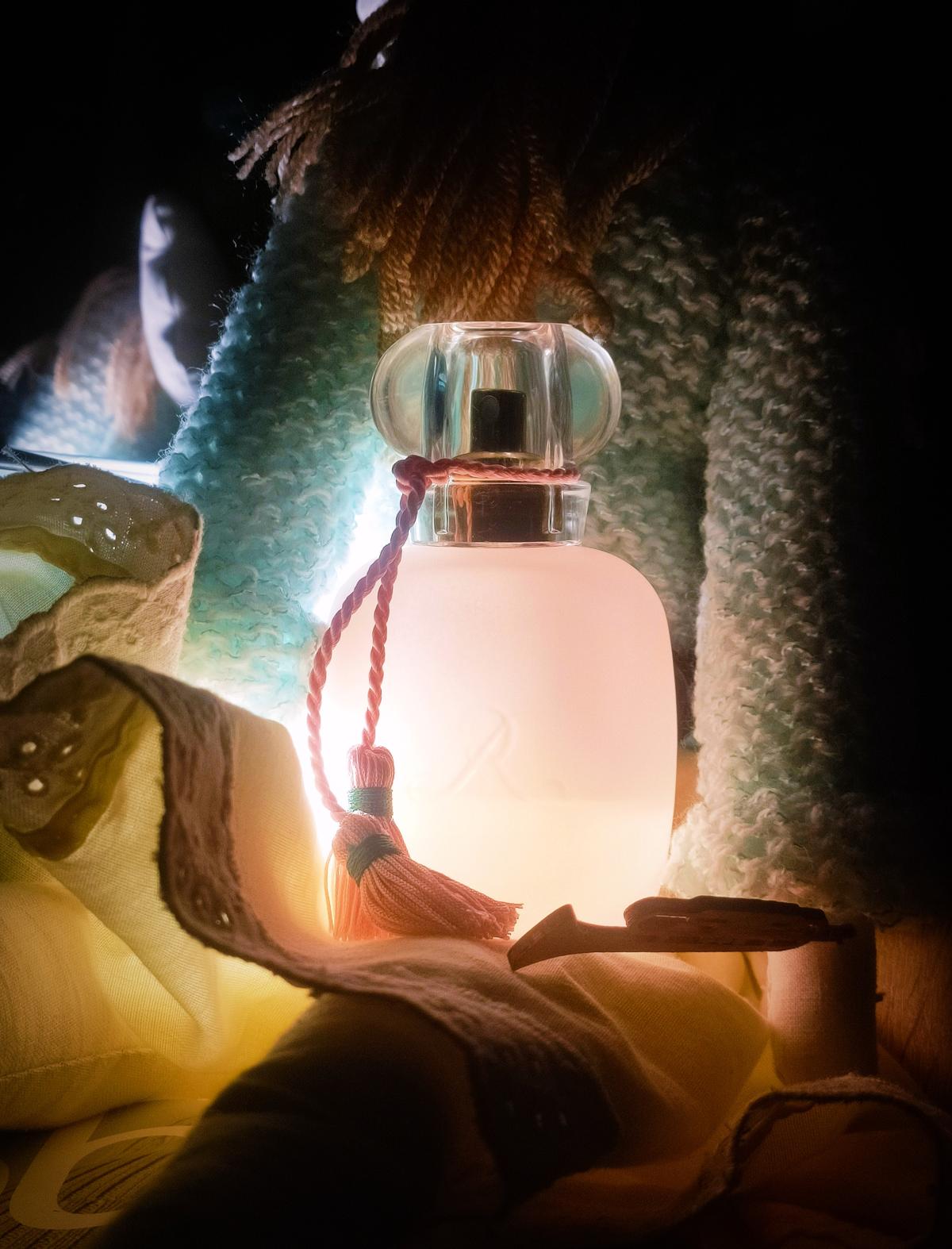 عطر ادکلن رز نو له پارفوم دو رزین - Rose Nue Les Parfums de Rosine - بررسی، قیمت و خرید