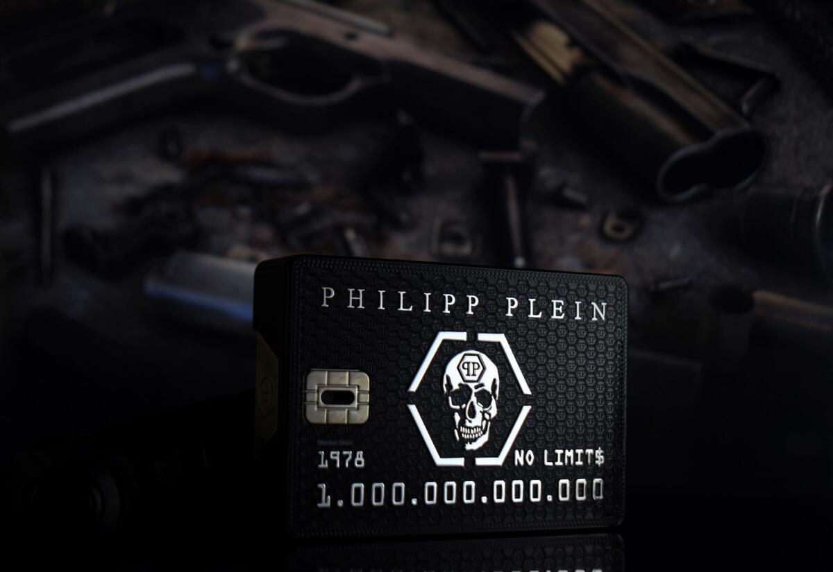 عطر ادکلن نو لیمیتس فلیپ پلین پارفومز - No Limit$ Philipp Plein Parfums - بررسی، قیمت و خرید