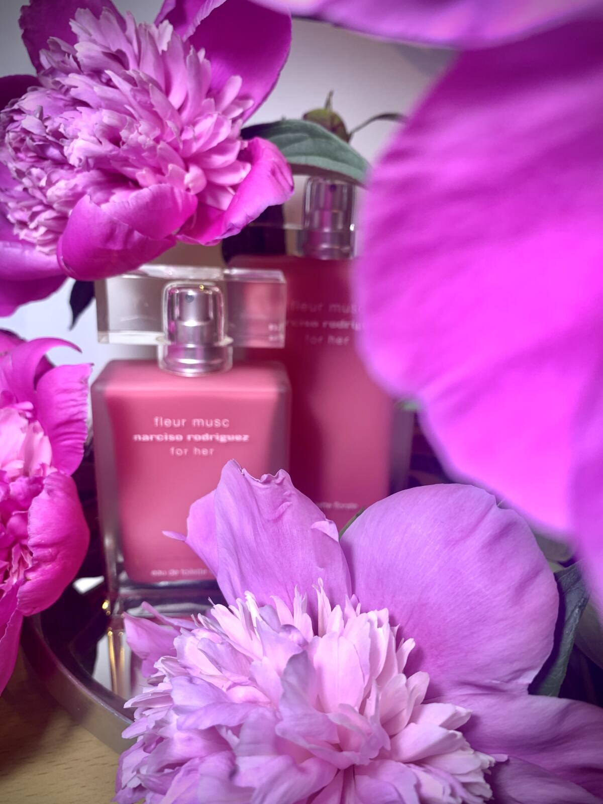 عطر ادکلن نارسیسو رودریگز فور هر فلور ماسک او دو تویلت فلورال نارسیسو رودریگز - Narciso Rodriguez For Her Fleur Musc Eau De Toilette Florale Narciso Rodriguez - بررسی، قیمت و خرید